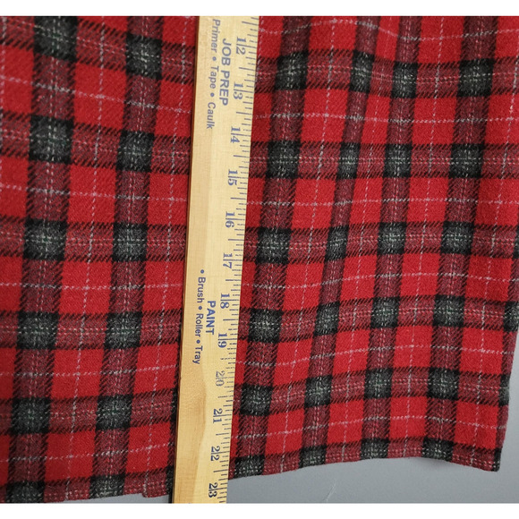 Vintage Skirt Womens 12 Red Black Plaid Wool Blend Lined Back Zip Vent Tartan - Picture 6 of 9